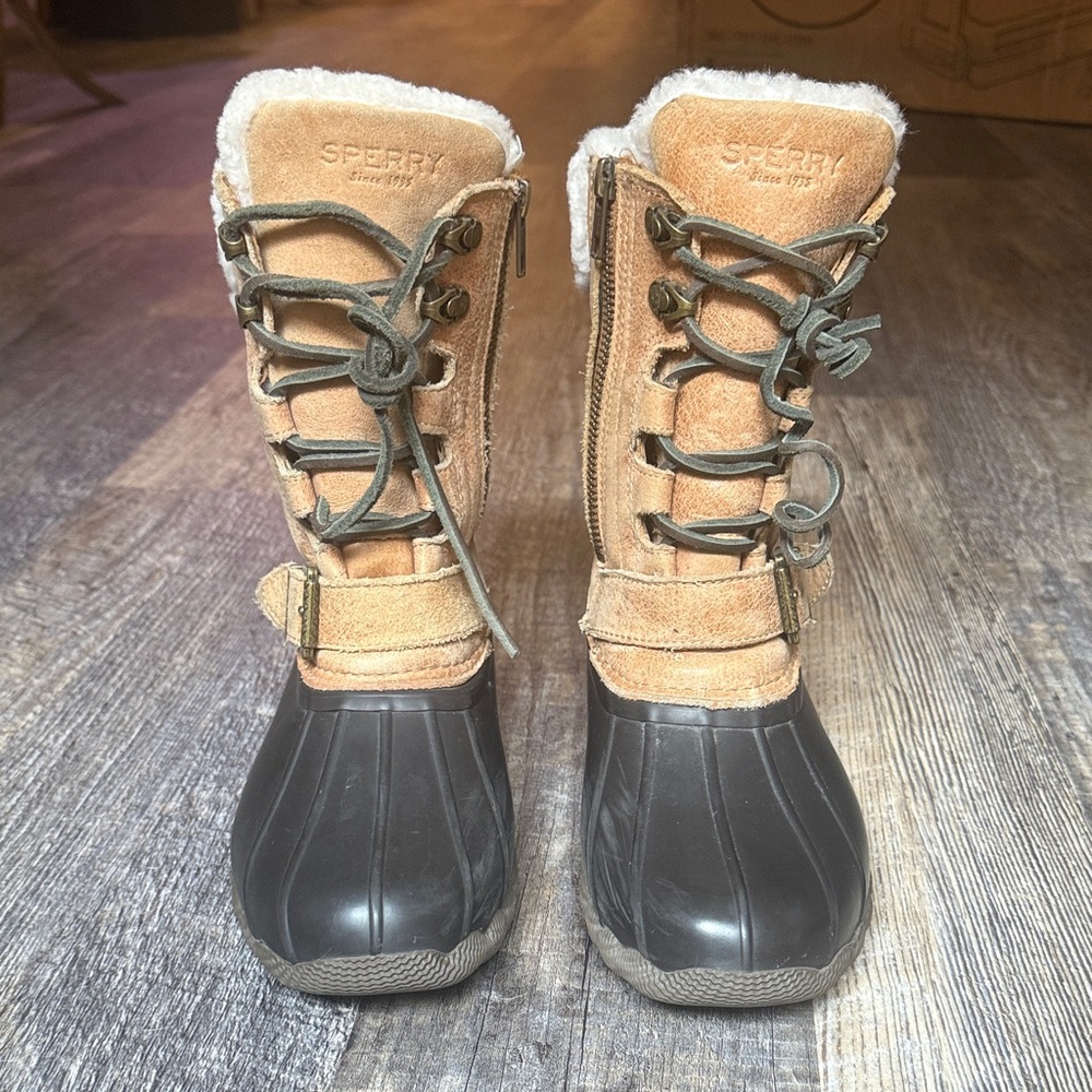 Sperry Thinsulate Women's Black and Tan Winter Duck Boots